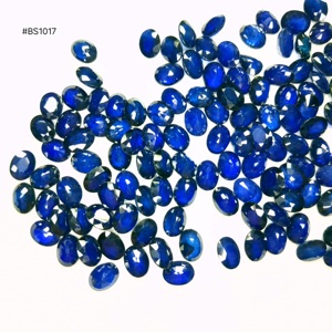 Saphir bleu naturel exclusif de Madagascar, qualité 3A, formes ovales et poire mélangées, 208,32 ct, pierres précieuses facettées en vrac - Product Image 1