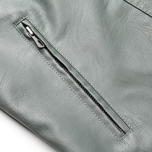 Chaqueta Ligera para Hombre con Exterior de PU y Relleno de Poliéster, Resistente al Agua y Cálida - Product Image 6