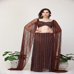 Elegante conjunto de lehenga choli con lentejuelas y dupatta transparente |   Traje Étnico de Diseñador para Fiesta para Mujer |   Ocasión Festiva de Boda - Product Image 4