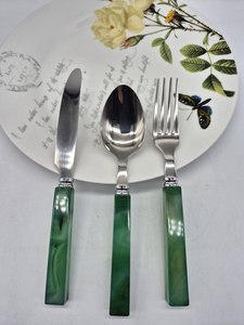 Couverts de table en acier inoxydable avec manche en résine de qualité supérieure, cuillère, fourchette, couteau, réutilisables, écologiques, durables, pour les fêtes - Product Image 2