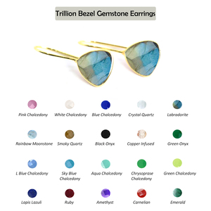 Pendientes de Plata 925 con Zafiro Teñido en Forma de Tríplice Gota |   Pendientes con Bisel Chapado en Oro y Piedras Preciosas |   Joyería Hecha a Mano, Regalo para Ella - Product Image 2