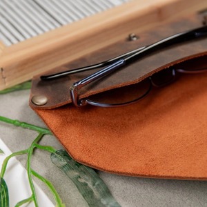 Sleek Minimalist Leather <b>Glasses</b> Holder Lightweight Travel Eyewear Sleeve Genuine Leather Factory Price LGC-0133 - Product Image 5