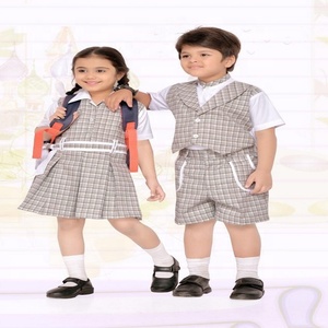 Conjunto Escolar de Verano de Alta Calidad para Niños y Niñas, Personalizado con Logotipo Bordado, Tela Oxford de Algodón Rojo Transpirable - Product Image 1
