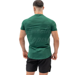เสื้อยืดถักนิตติ้งระบายอากาศสำหรับผู้ชายสำหรับออกกำลังกายและวิ่ง-สแปนเด็กซ์/ โพลีเอสเตอร์น้ำหนักเบาออกแบบได้ตามต้องการ - Product Image 3