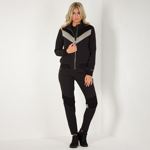 ชุดวอร์มผู้หญิงดีไซน์สั่งทำพิเศษ ระบายอากาศได้ดี คุณภาพเยี่ยม กำลังเป็นที่นิยม ขายส่ง เสื้อผ้าสตรีทแวร์ ปี 2026 ชุดวอร์มผู้หญิงมาแรง - Product Image 5