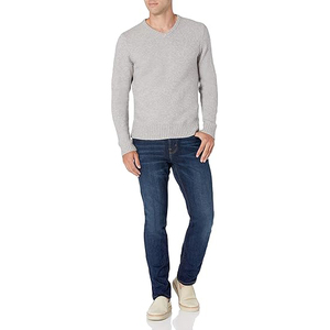 Pull classique anti-boulochage pour homme, col rond, en coton doux tricoté, essentiel pour l'hiver, décontracté, avec logo frontal - Product Image 3