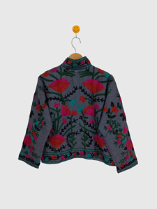 Veste à col mandarin brodée à la main avec des motifs floraux, manches longues, en coton, pour femmes, taille plus, style Prairie Chic, à porter au printemps - Product Image 5
