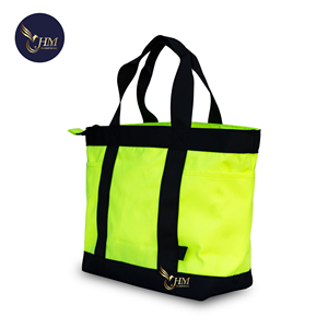 Custom 600D Insulated Portable Handled Cooler Bag with Zipper Closure Made in Vietnam for Food Drinks & Picnic Travel - Product Image 2