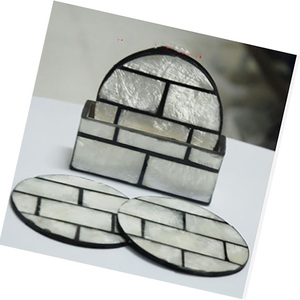 Posavasos de concha marina Capis de color blanco, cristalería y manteles individuales con motivos artísticos de mosaico de conchas marinas - Product Image 3