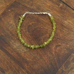 Natural Green Peridot Chip Stone Beaded <b>Bracelet</b> Silver Plated Adjustable Bohemian Style Unisex Jewelry Gift - Product Image 1
