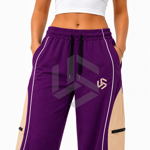 Custom Women's Winter Flat Front Loose Fit Fleece Cargo Sweatpants with Zip Pockets | Premium Streetwear Manufacturer - Product Image 5