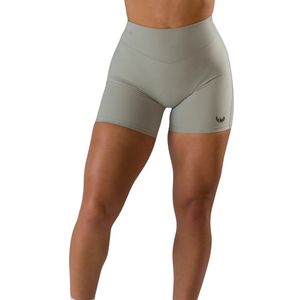 Shorts de sport pour femme, couleur vert sauge clair, taille mi-haute, sans coutures, extensibles, pour le yoga, la course à pied, l'entraînement et le quotidien - Product Image 1