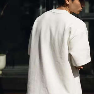 เสื้อยืดคอกลมแขนสั้นสำหรับผู้ชายผ้าฝ้ายระบายอากาศได้ดี - Product Image 4