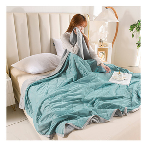 Ensemble de literie en polyester lavable de haute qualité, couette douce et confortable, couvre-lit chaud pour toutes les saisons, moderne, 3 pièces, fournisseur en gros - Product Image 6