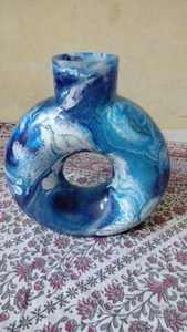 Jarrón Minimalista para Flores - Jarrón de Resina en Forma de U, Adornos de Flores Secas para Sala de Estar, Decoración de Escritorio para el Hogar - Product Image 2