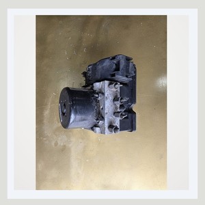 ชุดควบคุมเครื่องยนต์ ECU โมดูล ABS หมายเลข 96817767 นี้สำหรับรุ่นเครื่องยนต์เบนซิน 2.4 ลิตร ไม่ใช่อะไหล่รถยนต์เกาหลี - Product Image 1
