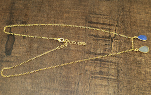 Collar de Calcedonia Natural con Diseño Único, Chapado en Oro de 22K, Forma de Pera, Joyería Delicada Hecha a Mano para Mujer, Venta al Por Mayor - Product Image 3