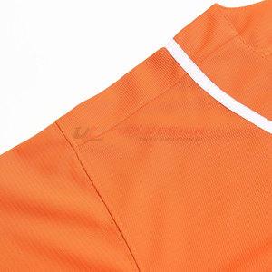 เสื้อเบสบอลแขนสั้นแบบสั่งทำใหม่ ผลิตในปากีสถาน บริการ OEM ดีไซน์ล่าสุด สวมใส่สบาย ผลิตจากโพลีเอสเตอร์ 100% - Product Image 4