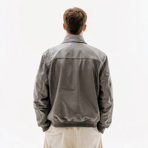 Veste en cuir de haute qualité, très élégante et stylée - Product Image 2