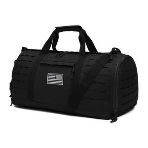 Bolsa de Gimnasio de Cuero Genuino Hecha en Pakistán a Precio Económico, Estilo Táctico, con Logotipo Personalizado, Resistente al Agua, Portátil para Viajes - Product Image 2
