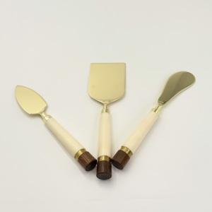 Ensemble d'outils à fromage de luxe pour mariage royal, en acier inoxydable de haute qualité, couteau à fromage en acier, finition PVD dorée, ensemble à fromage en acier - Product Image 3