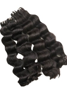 ผมต่อแบบลอนคลื่นอินเดียแท้ Remy  แบบธรรมชาติและลอนลึก นุ่มสลวย - Product Image 1