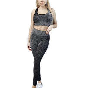 Ensemble de yoga personnalisé pour femmes, MOQ faible, haute qualité, vêtements de fitness ajustés, tendance. - Product Image 2