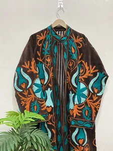 <b>Women</b> Brown Embroidered <b>Velvet</b> Suzani Long Jacket With Floral Pattern Full Sleeve Stand Collar Bohemian Ethnic Style Autumn <b>Coat</b> - Product Image 3