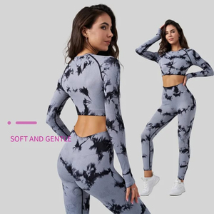 Conjunto de yoga de 2 piezas con sublimación personalizada de marca privada, con tela de alta calidad de un experto en suministro global para mercados mayoristas. - Product Image 4