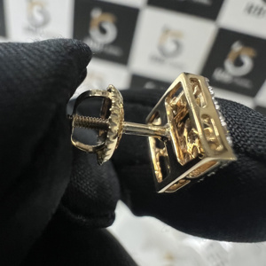 Pendientes de botón clásicos de oro macizo de 14K con diamante cultivado en laboratorio de corte cojín, certificados por IGI, para mujer - Product Image 2
