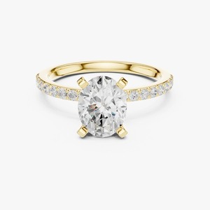 Anillo de Compromiso con Diamante Cultivado en Laboratorio de Corte Ovalado de 2.22 Ct, Banda Pavé de Oro Amarillo de 9K, 4 Puntas, Joyería Fina al por Mayor - Product Image 1
