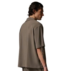 Camisa de hombre con botones, manga corta, estilo casual, corte holgado, para verano, color liso, suministro al por mayor OEM - Product Image 4
