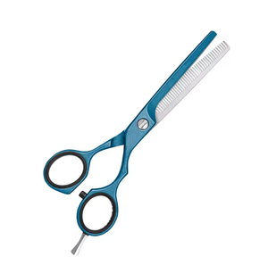 Tijeras de Peluquería Profesionales de Acero Inoxidable, Ligeras, Negras y Rojas, para Adelgazar el Cabello, para Uso en Salones de Belleza - Product Image 2