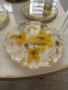 Ensemble de sous-verres en résine faits à la main - Sous-verres carrés de luxe 4x4 pouces avec logo personnalisé pour usage domestique et commercial par Tradebyd - Product Image 3