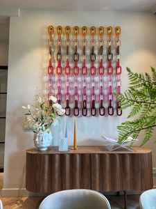 Décoration murale premium en chaîne de résine ombrée, panneau séparateur de salon en acrylique gris à maillons entrelacés - Product Image 4