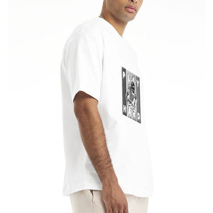 T-shirts pour hommes de qualité supérieure 300 GSM, design personnalisé avec impression en relief, 100% coton, manches courtes, coupe classique, respectueux de l'environnement - Product Image 4