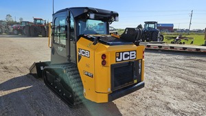 Cargadora compacta JCB 215T en venta - Product Image 4