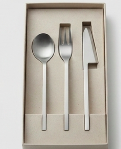 Ensemble de couverts minimalistes en métal : cuillère, fourchette, couteau à beurre, finition miroir haute brillance, compatible lave-vaisselle, pour mariage et repas - Product Image 6