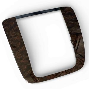 Bisel Decorativo para Radio de Tablero para TAHOE YUKON SUBURBAN AVALANCHE 2007-2014, Acabado en Madera de Arce - Product Image 2