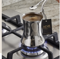 Théière à fleurs d'orchidées blanches de créateur idéale pour servir du thé, du café ou comme vaisselle élégante et décor de cuisine d'Inde