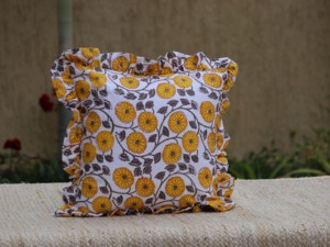 Fundas de Almohada de Algodón con Volantes y Estampado Floral Amarillo, 100% Algodón, Funda de Cojín con Bloques de Color Hechos a Mano, Cojín Estampado Bohemio con Volantes - Product Image 3