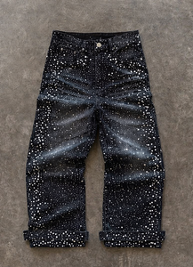 Pantalon en jean streetwear BENTURA personnalisé avec logo, coupe droite, effet froissé, délavé à l'acide, orné de strass et de perles pour homme - Product Image 2