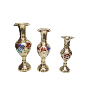 Vase à fleurs marocain en laiton fait main élégant - Design traditionnel luxueux, écologique, résistant à la rouille, pour table de mariage - Product Image 6