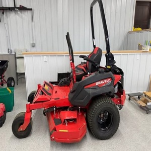 เครื่องตัดหญ้า Gravely สำหรับงานหนัก เหมาะสำหรับการดูแลสนามหญ้าที่ต้องการประสิทธิภาพสูง พร้อมความสามารถในการตัดที่แข็งแกร่ง โครงสร้างที่ทนทาน และการใช้งานที่ราบรื่น - Product Image 2