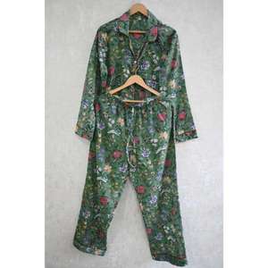 Ensemble de pyjama en coton imprimé pour femmes, doux, confortable, respirant, vêtements de nuit, vêtements décontractés, vêtements de maison, élégant, deux pièces - Product Image 3