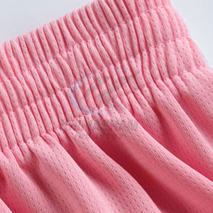 Uniforme de basket-ball pour hommes adultes de haute performance avec tissu en polyester de qualité supérieure, design respirant pour les longues séances de jeu - Product Image 5