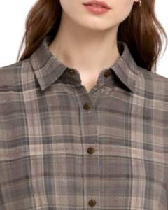 ผู้ผลิตเสื้อเชิ้ตผู้หญิงสีน้ำตาลลายสก็อตแบบครอป แขนยาว ติดกระดุม ลำลอง แฟชั่นทันสมัย รับผลิตตามสั่ง - Product Image 5