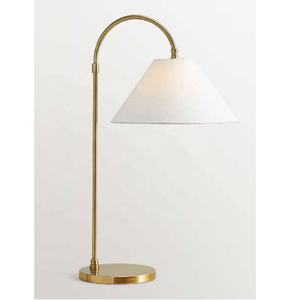 Lámpara de Mesa Moderna de Metal de Alta Calidad, Lámpara Decorativa de Metal para Sala de Estar y Dormitorio a Precio de Mayoreo - Product Image 1