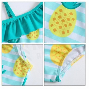 Conjunto de bikini de 2 piezas con estampado de piña para mujer, traje de baño de cintura alta con volantes y un hombro descubierto, diseño asimétrico - Product Image 4