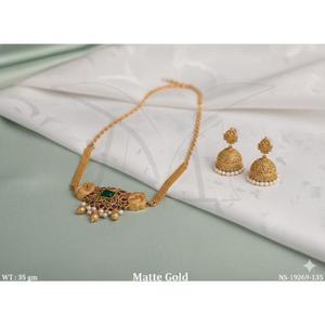 Ensemble de colliers en or mat, bijoux ethniques traditionnels, design élégant et remarquable, parfait pour les mariages et les occasions festives. - Product Image 2